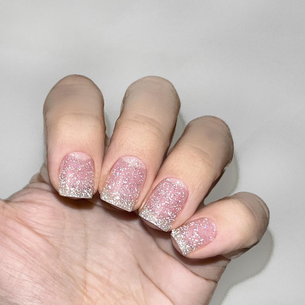 Лак для ногтей MASURA Светоотражающий Зимняя Вспышка, 11 мл - превью