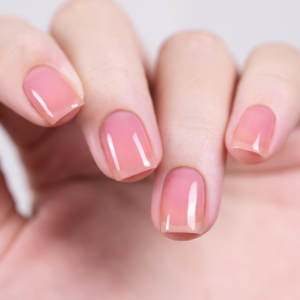 Лак MASU MASU Укрепляющий Невесомые Лепестки, 15 мл - превью