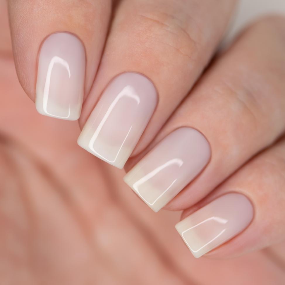 Лак MASU MASU Укрепляющий Переменная Облачность, 15 мл, ML100